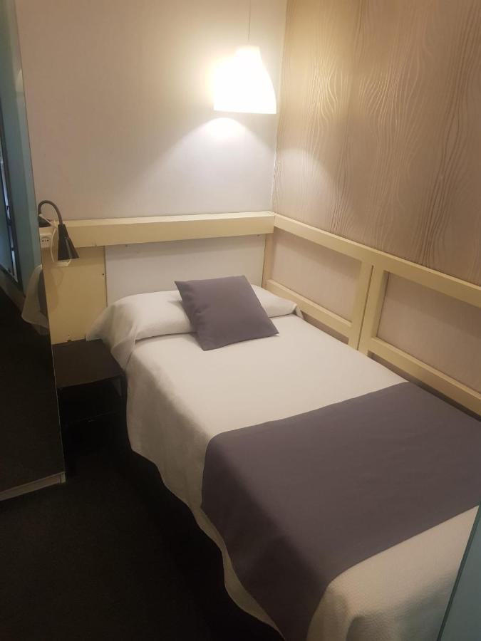 Hotel Palermo Barcelona Bagian luar foto
