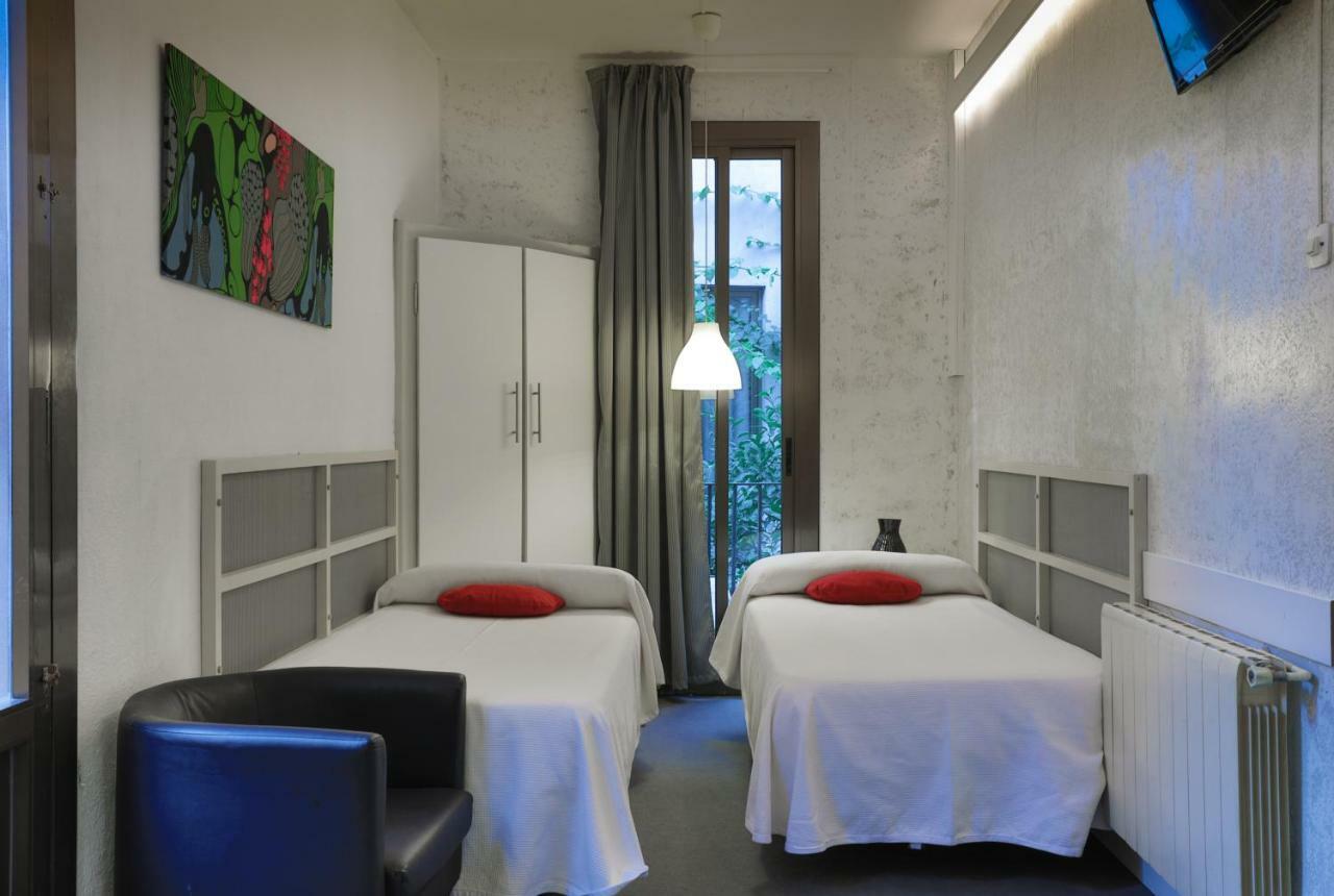 Hotel Palermo Barcelona Bagian luar foto
